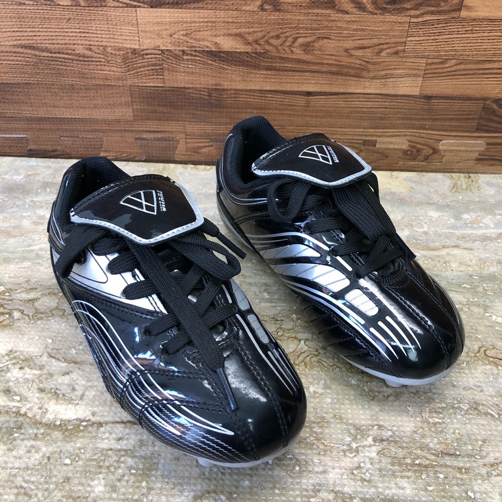 Vizari Striker FG Soccer Football Shoe Kids 9.5